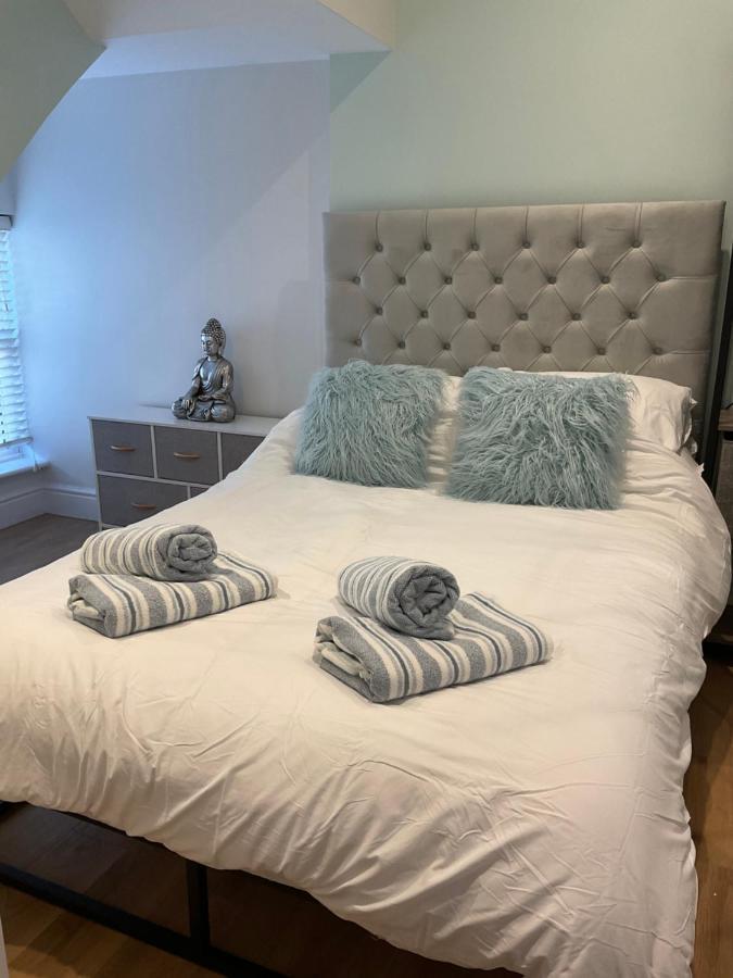 2 Bed Home From Home Apartment 41 London Exteriör bild