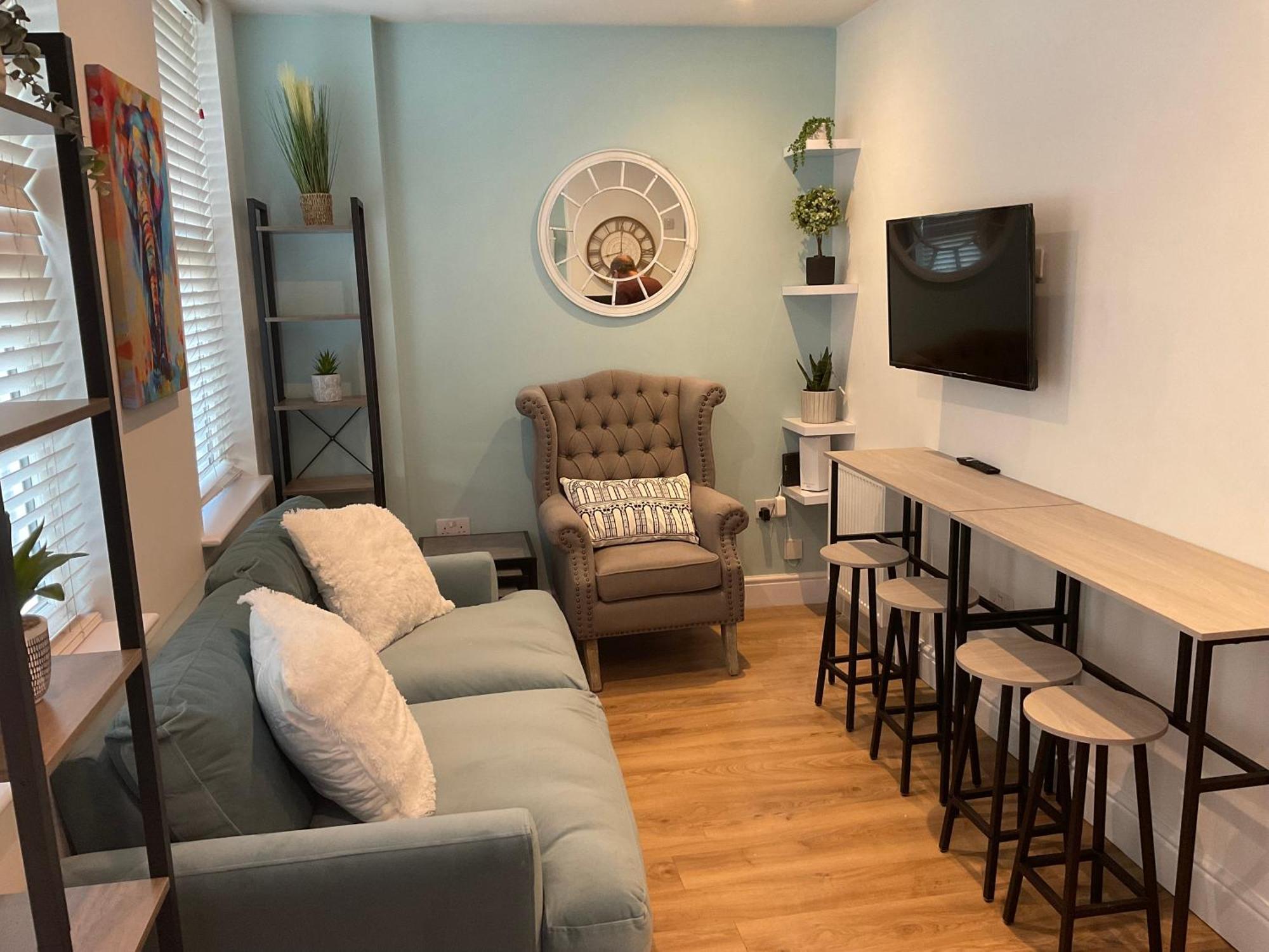 2 Bed Home From Home Apartment 41 London Exteriör bild